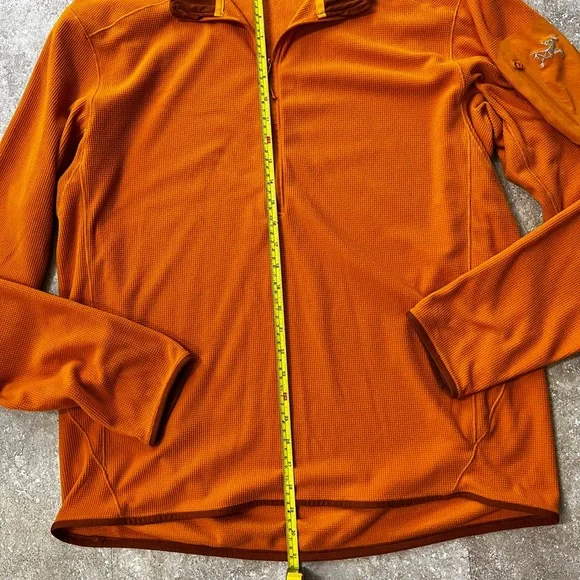 Arc'teryx Delta Micro Grid Half-Zip Pullover in Burnt Orange - Picture 8 of 10